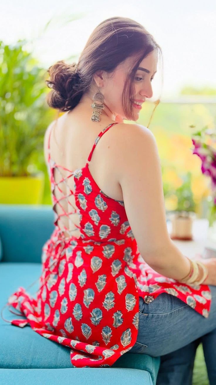 Get in Touch <?php echo htmlspecialchars(ucfirst($id1)); ?> Escort Girls Phone Number | Talk Now !